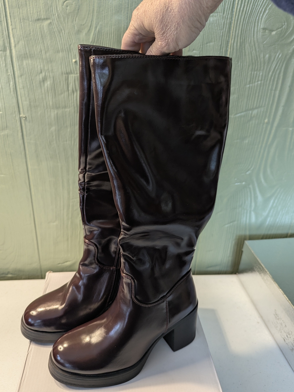Shoe N Tale Burgundy Knee High Boots Size EU 36 (SZ USA 6) Platform Block Heel N